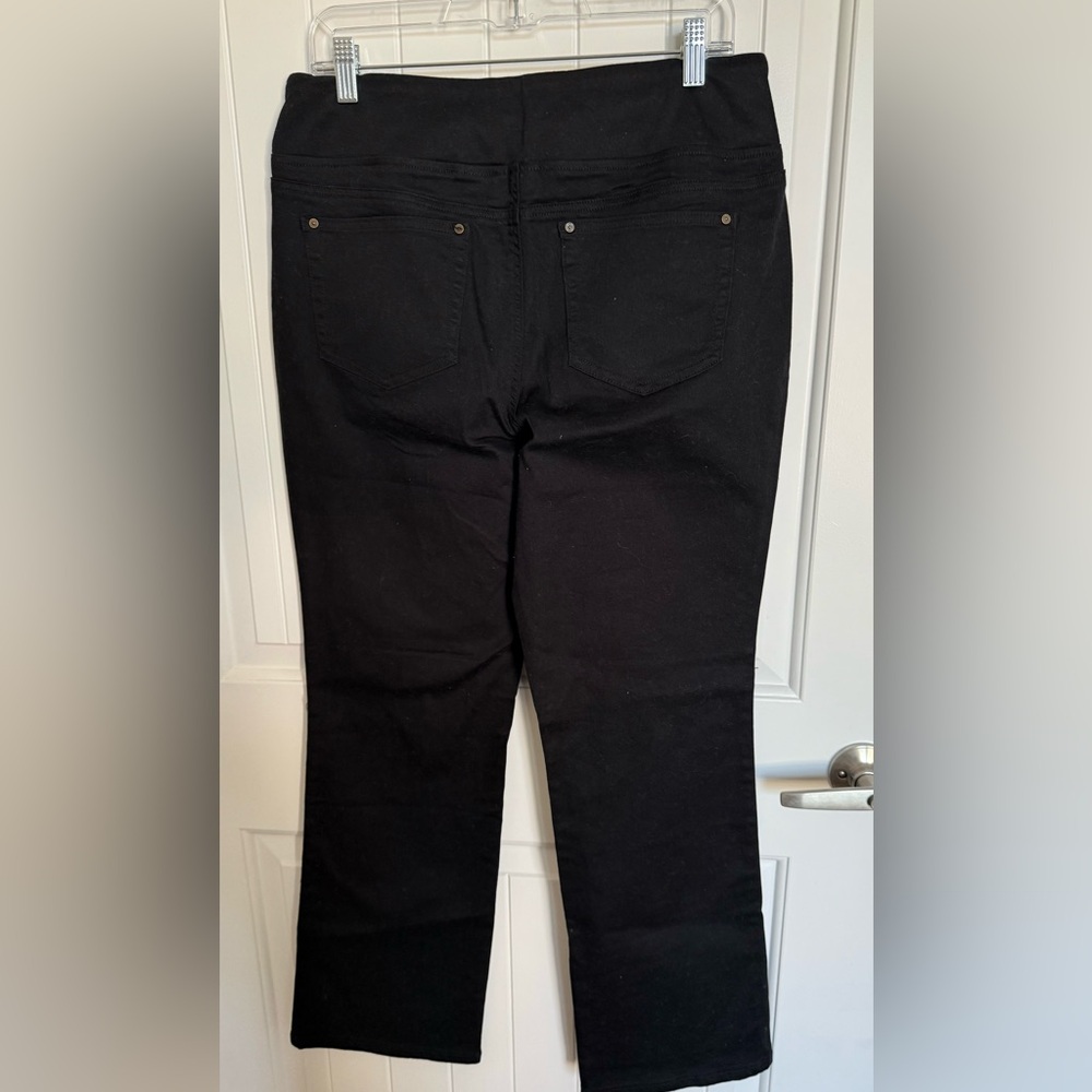 Brand new black jeans. Stretchy! To big for me